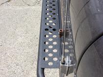 Fishbone Rock Slider with Tube Step