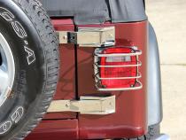 JEEP CJ/YJ/TJ Taillight Guard Pair 76-06 CJ Wrangler YJ/TJ Polished Silver Kentrol