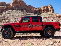 JT Gladiator Side Step Sliders For 20-23 Jeep Gladiator Set Rock Slide Engineering