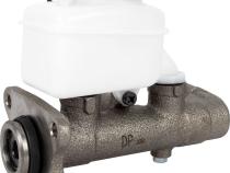 FJ80 Brake Master Cylinder 1 Inch Bore (No Residual Valve) 79-95 Toyota Pickup and 85-95 Toyota 4Runner Trail Gear